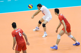 دیدار والیبال تیم‌های ملی ایران و لهستان